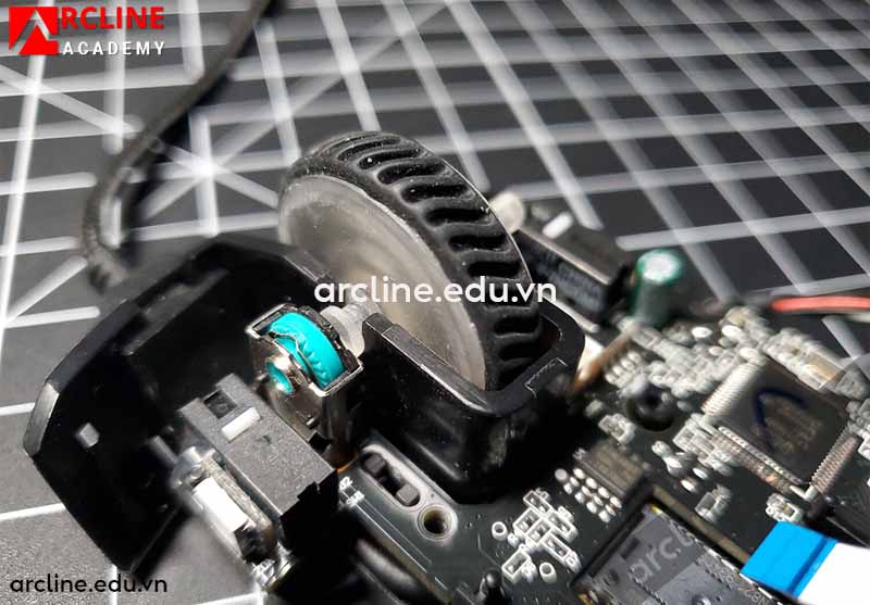 cách sửa con lăn giữa chuột không dây 4