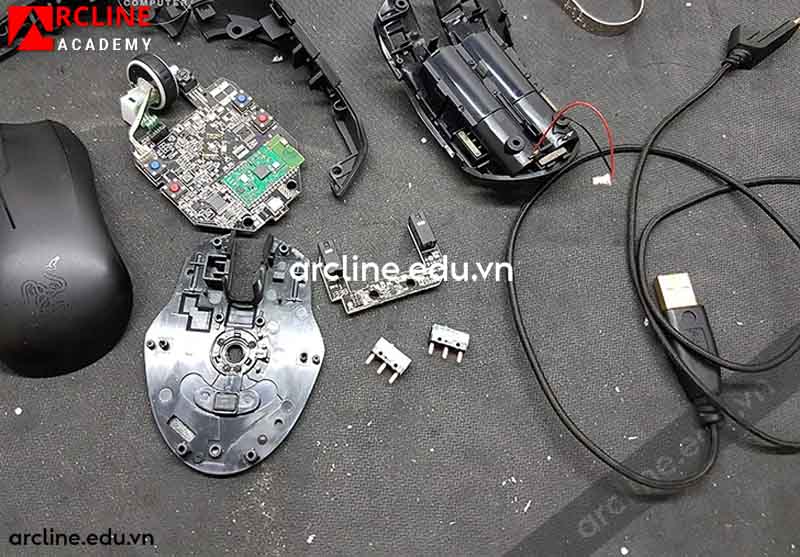 thay dây chuột máy tính 1